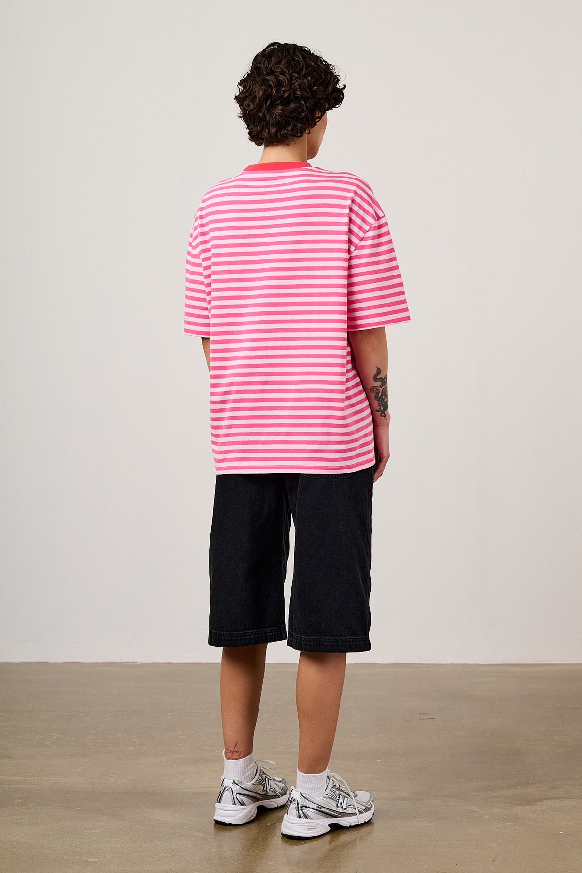 Benny - Oversized T-Shirt Organic Cotton in Pink & Red Stripe