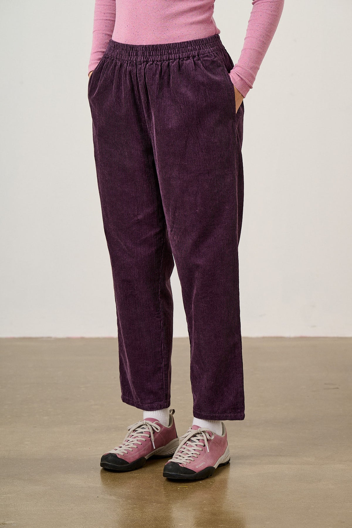 Billie - Organic Corduroy Trousers in Plum Perfect