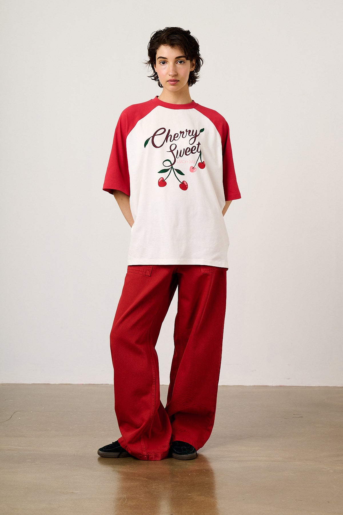 Bradley - Oversized Raglan T-Shirt Organic Cotton in Cherry Sweet Print