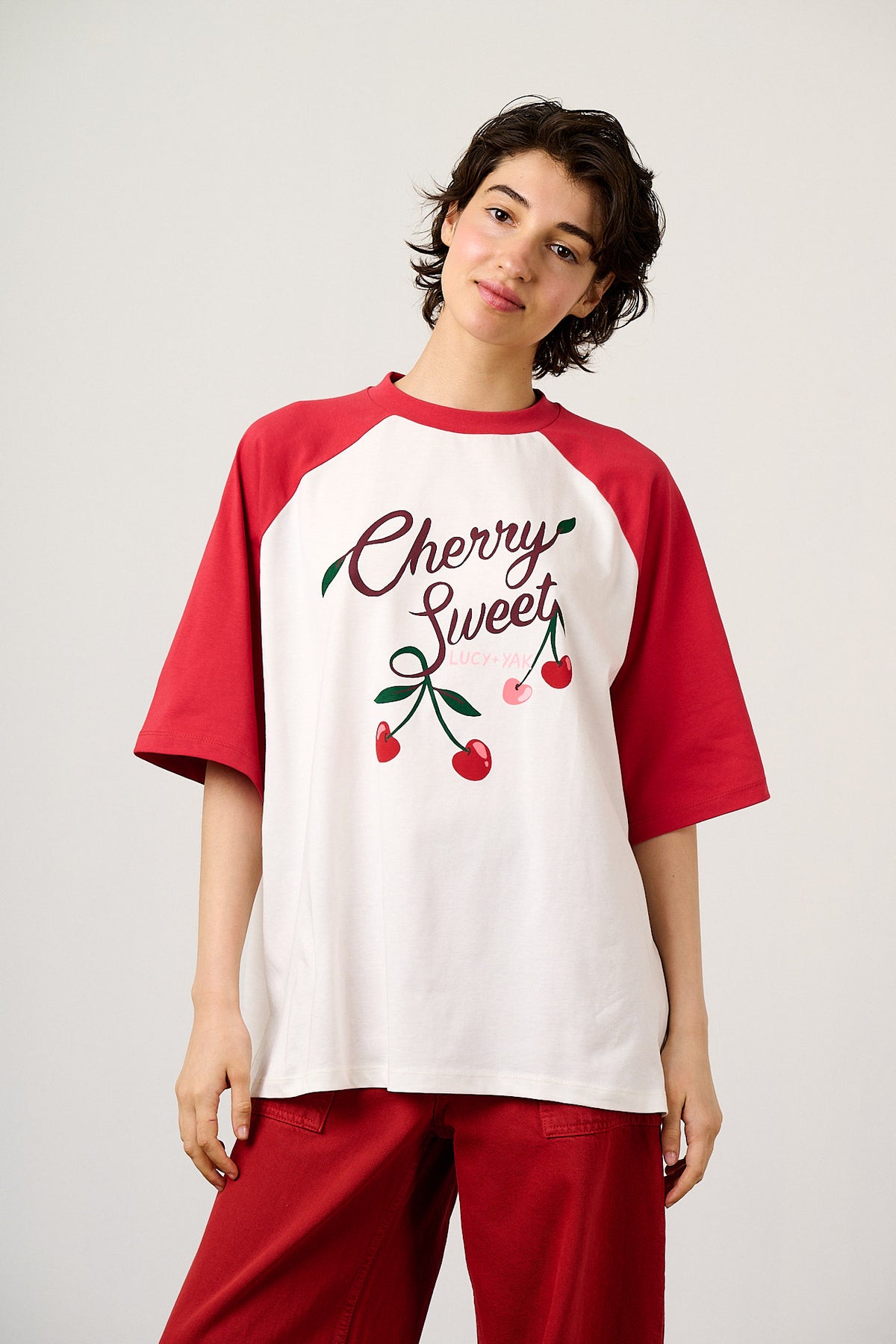 Bradley - Oversized Raglan T-Shirt Organic Cotton in Cherry Sweet Print