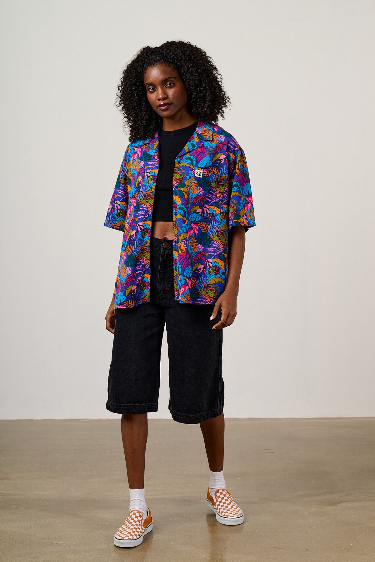 Cam - Shirt ECOVERO Viscose Blend in Wild Expression Print