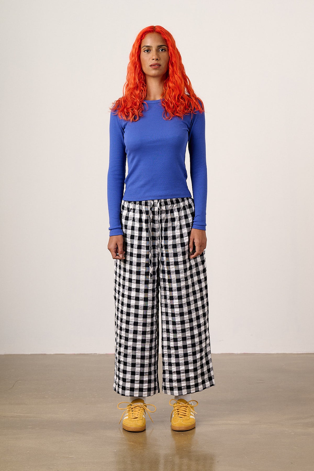 Chuck - Wide Leg Trousers Organic Cotton Seersucker in Black & White Gingham
