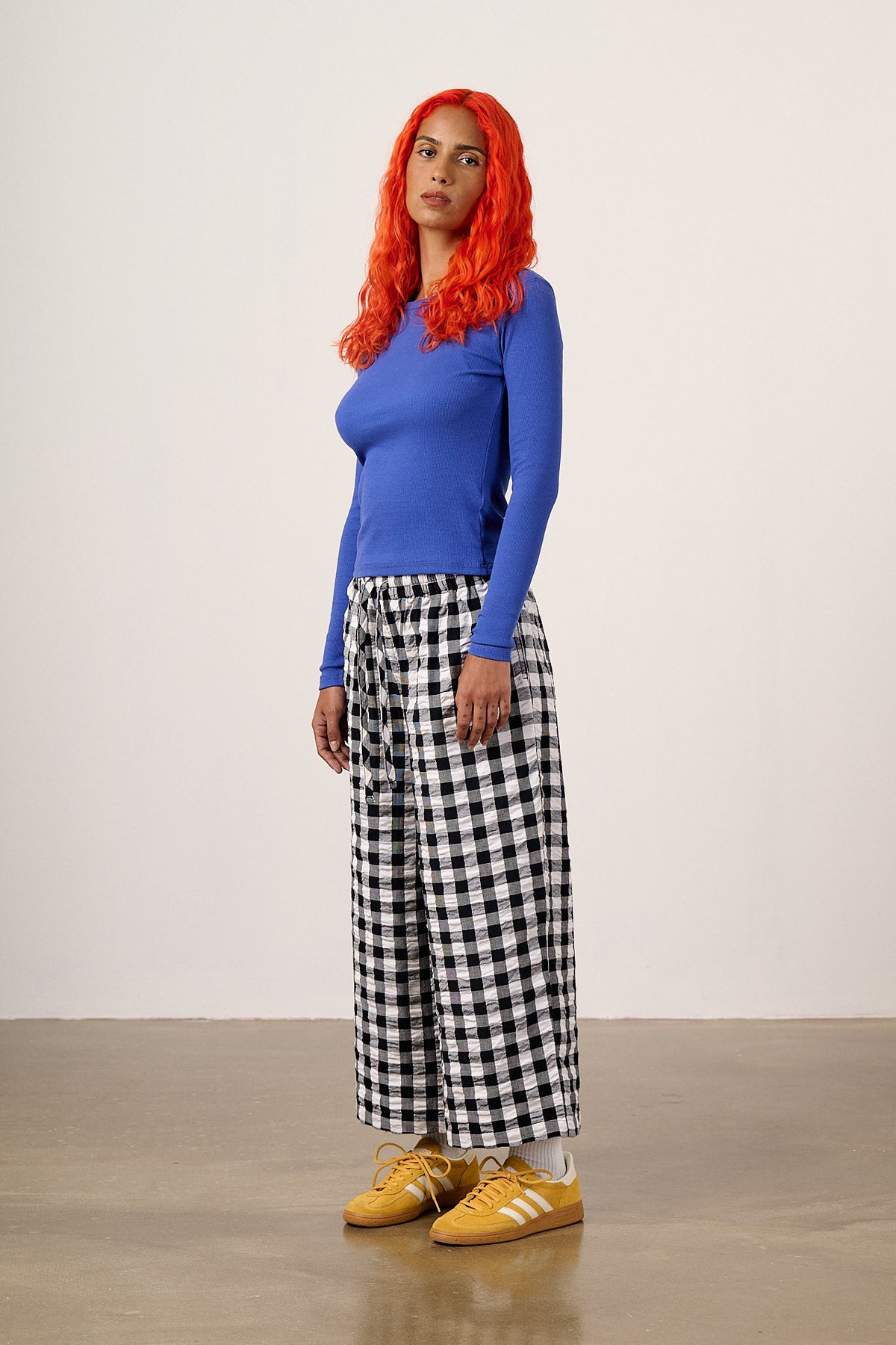 Chuck - Wide Leg Trousers Organic Cotton Seersucker in Black & White Gingham