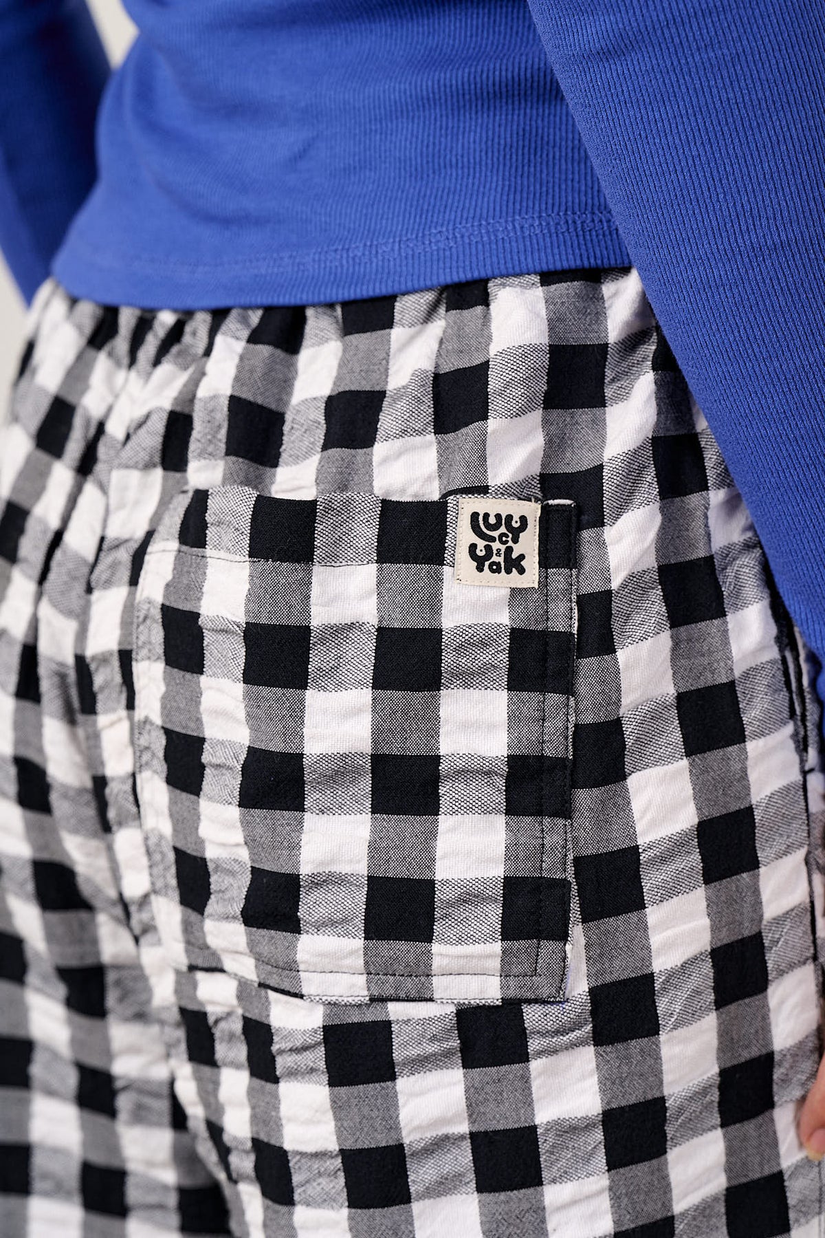 Chuck - Wide Leg Trousers Organic Cotton Seersucker in Black & White Gingham