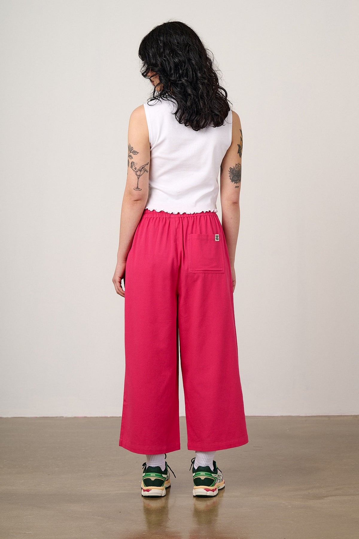 Chuck - Cotton Trousers in Fuchsia Rose