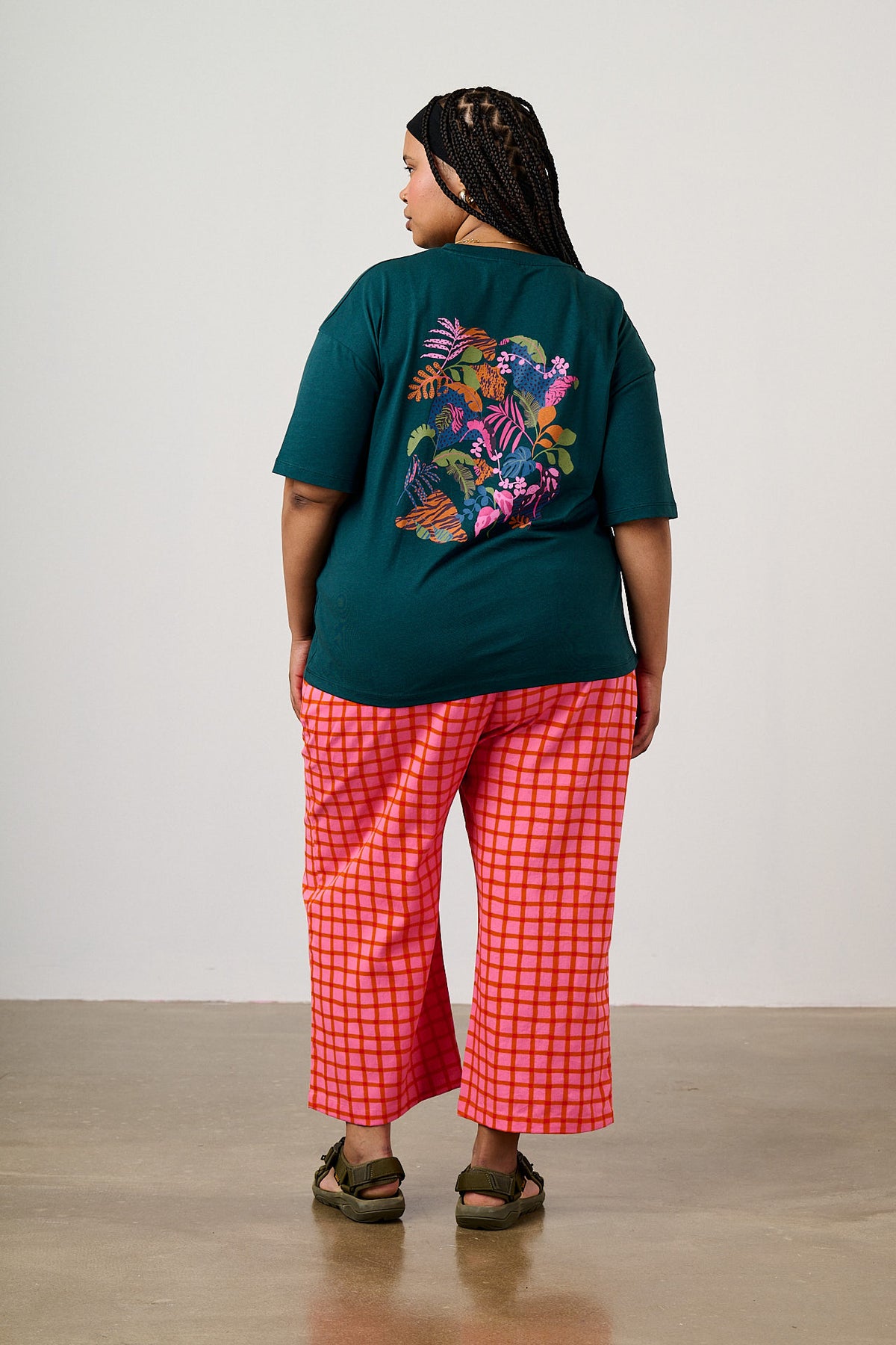 Benny - Oversized T-Shirt Organic Cotton in Green Wild Expression Print