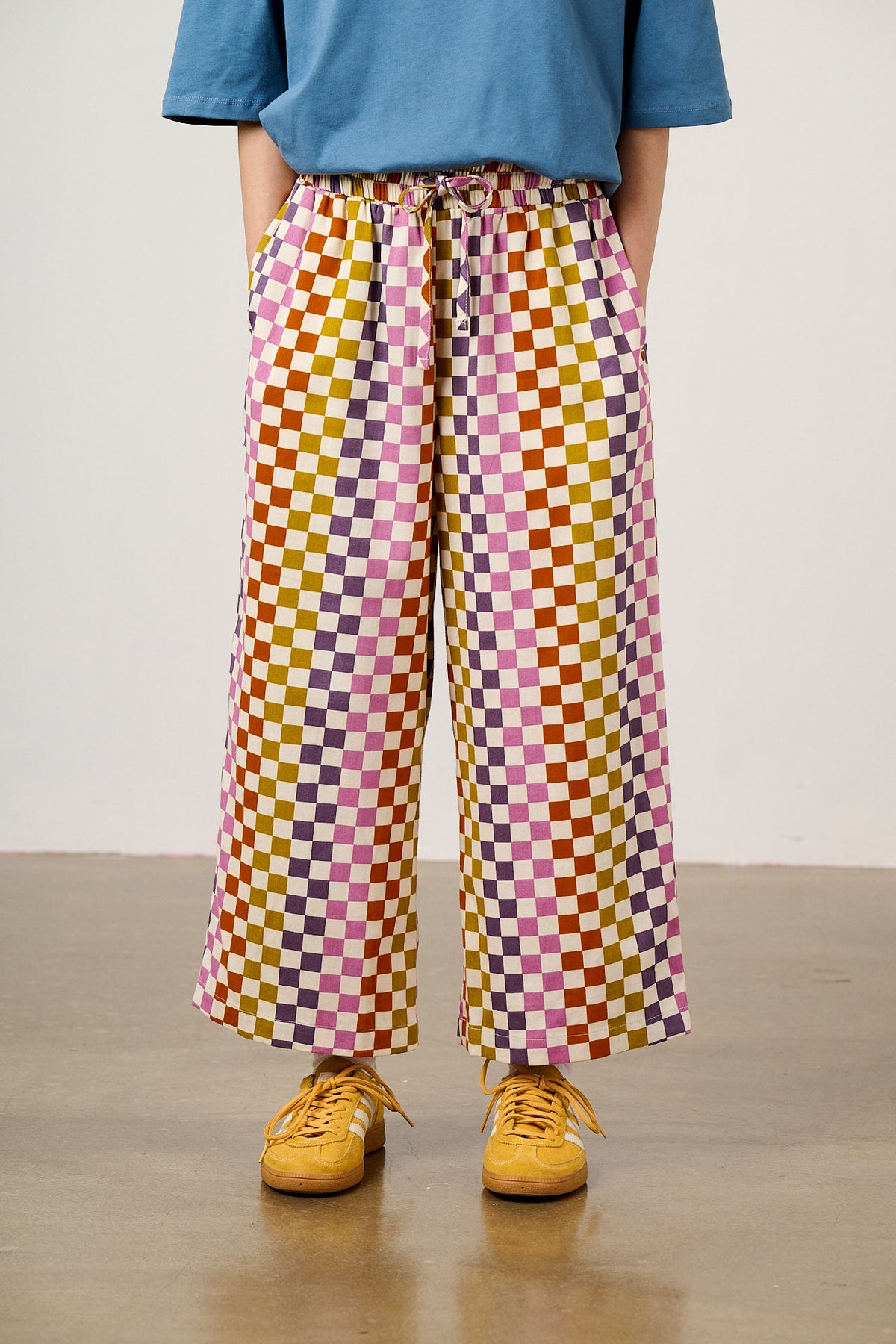 Chuck - Wide Leg Trousers Organic Cotton in Retro Picnic Checkerboard
