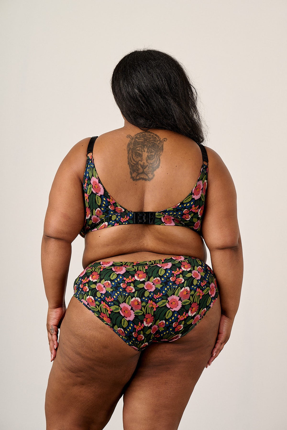 Clover - Bralette Viscose in Black Marie Print