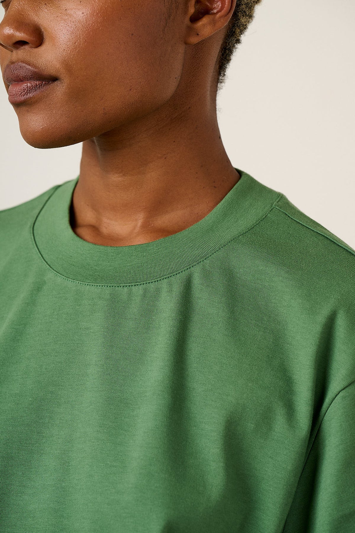 Noa - Boxy T-Shirt Organic Cotton in Green