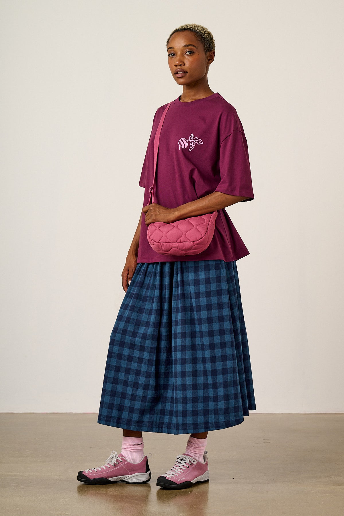 Reims - Crossbody Bag Recycled Polyester in Raspberry