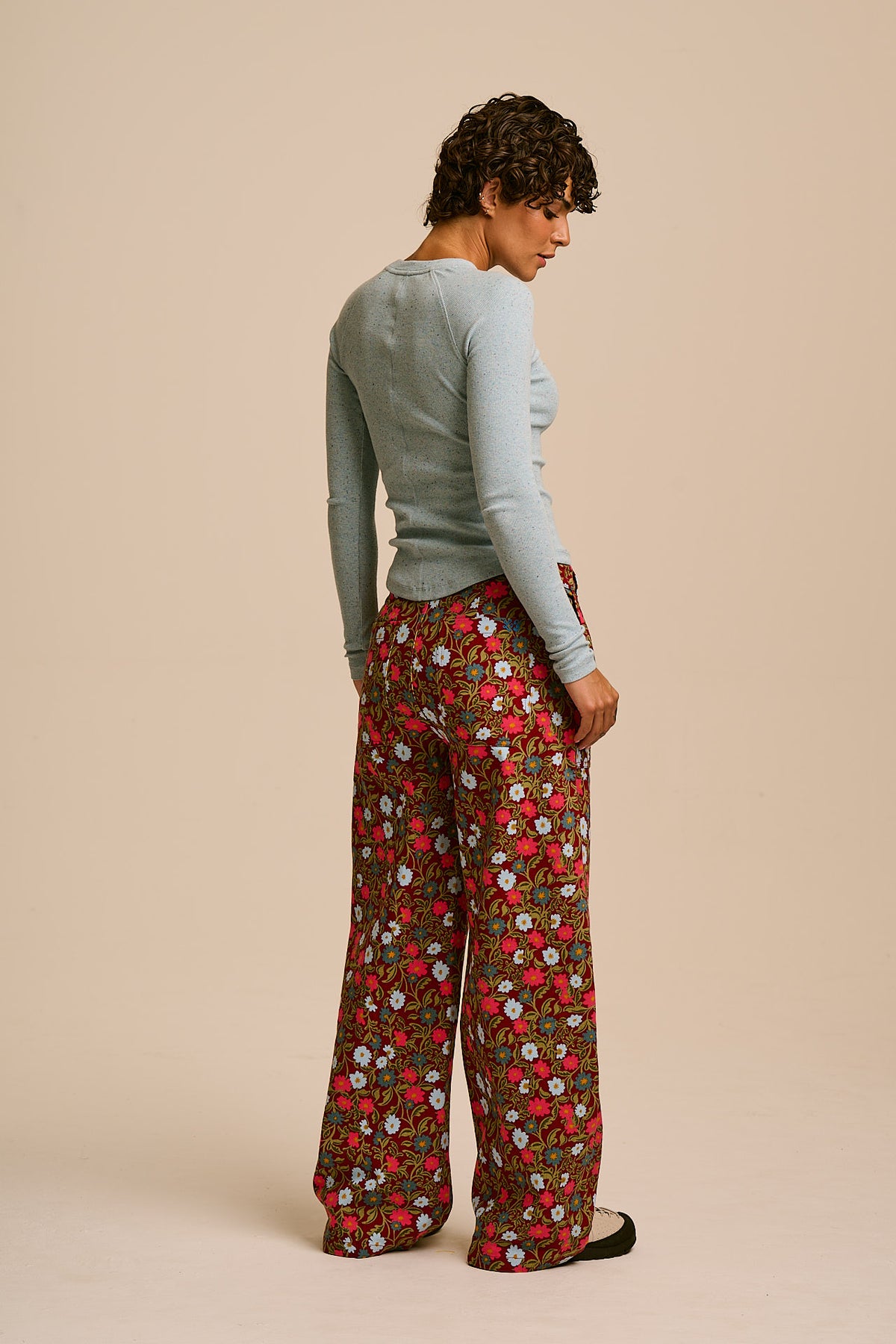 Delores - Wide Leg Trousers Organic Cotton in Palace Floral Print