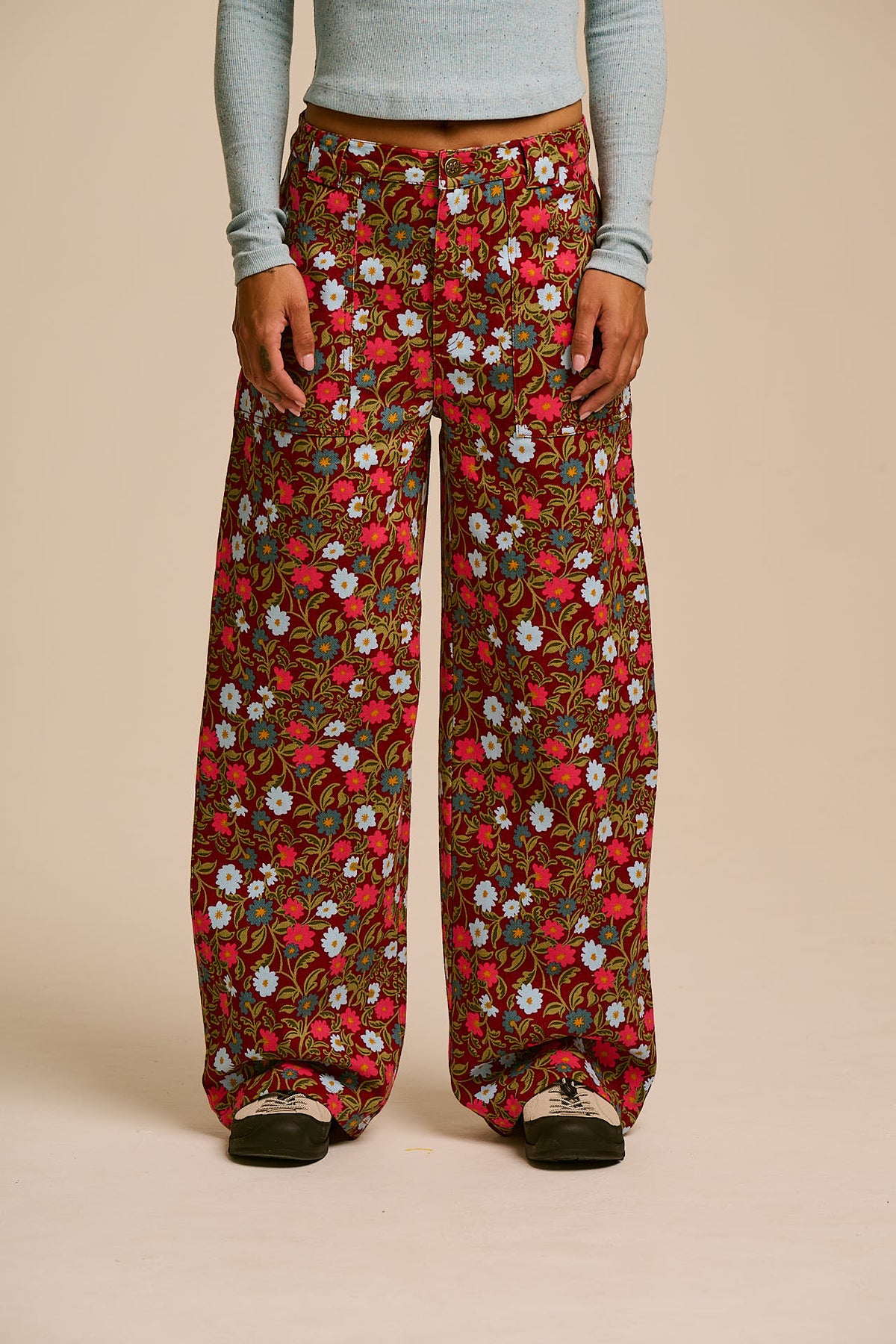 Delores - Wide Leg Trousers Organic Cotton in Palace Floral Print