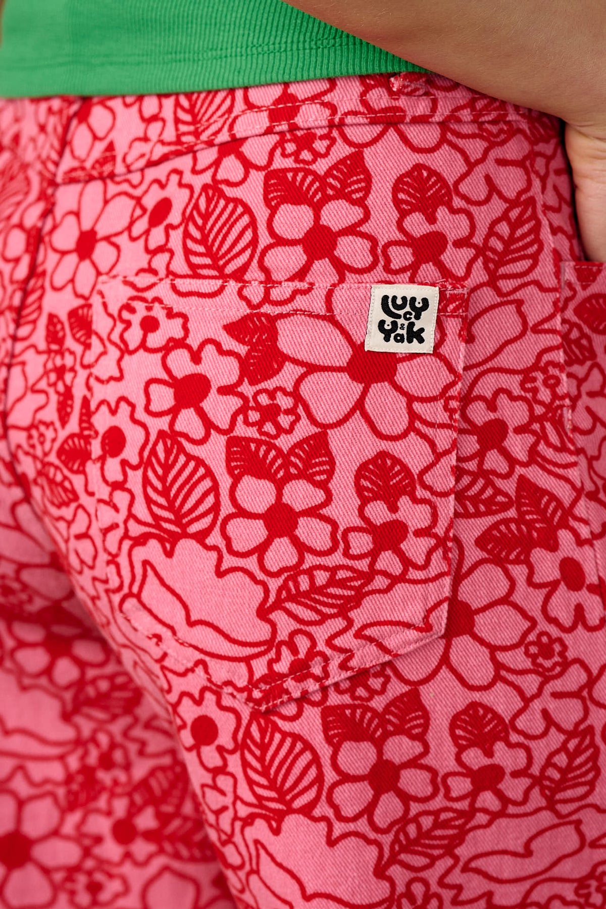 Drew - Cropped Straight Leg Trousers Organic Cotton in Red & Pink Kahlo Bloom