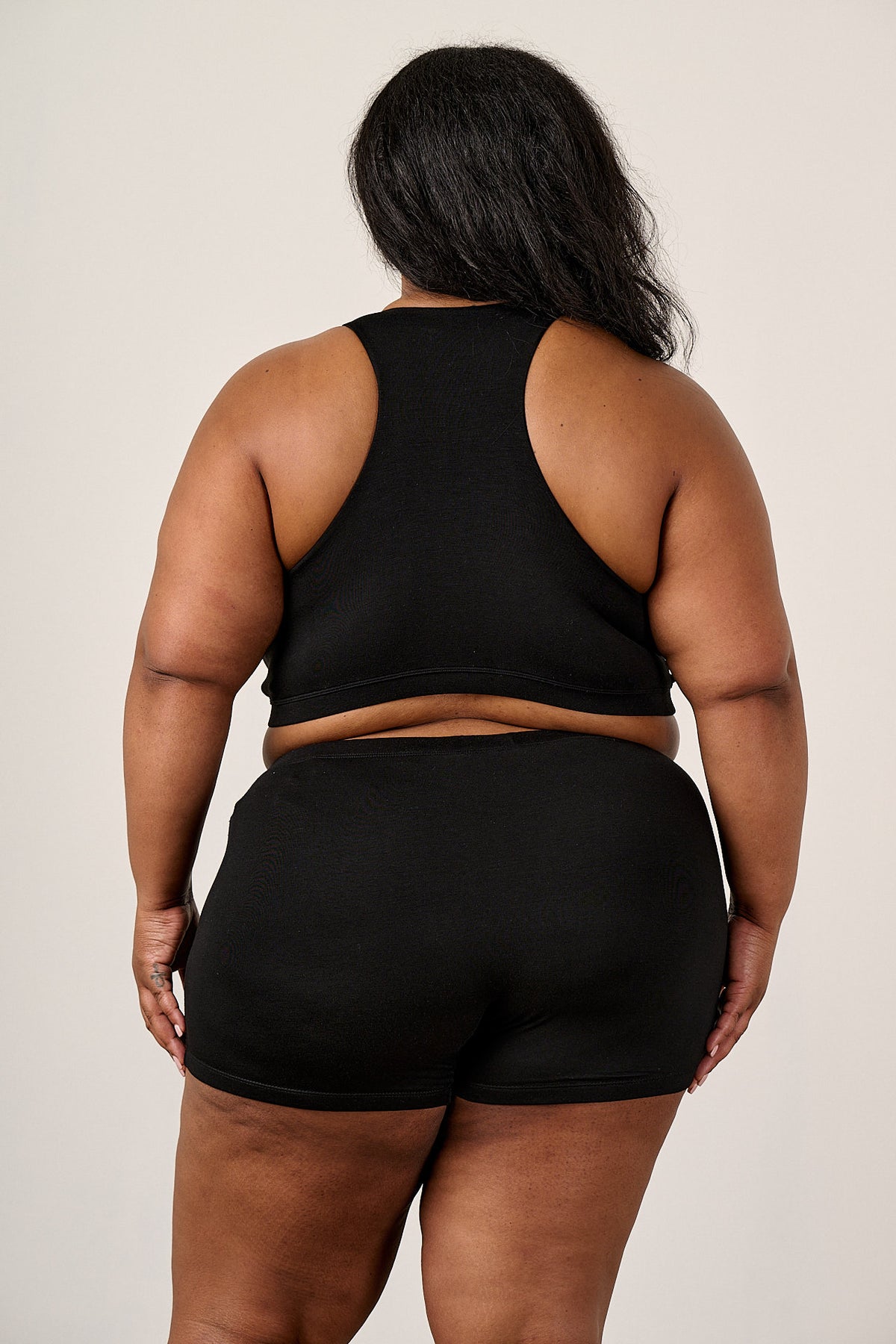 Emil - Crop Top Viscose in Black
