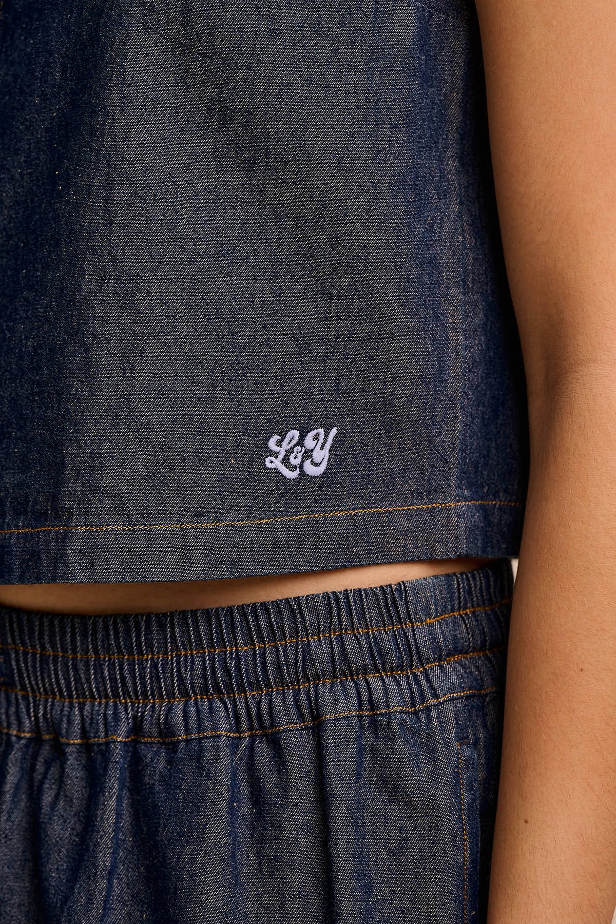 Etoile - Button Up Tank Top Organic Cotton in Indigo Blue