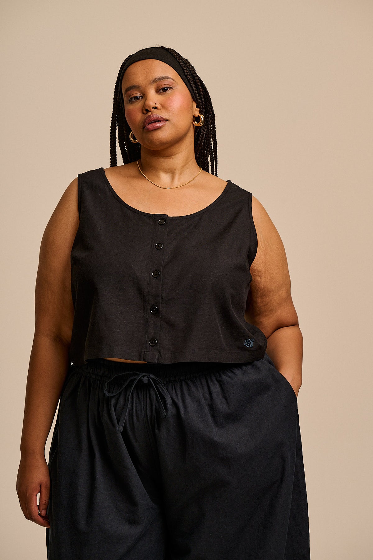 Etoile - Button Up Tank Top ECOVERO Viscose Blend in Black