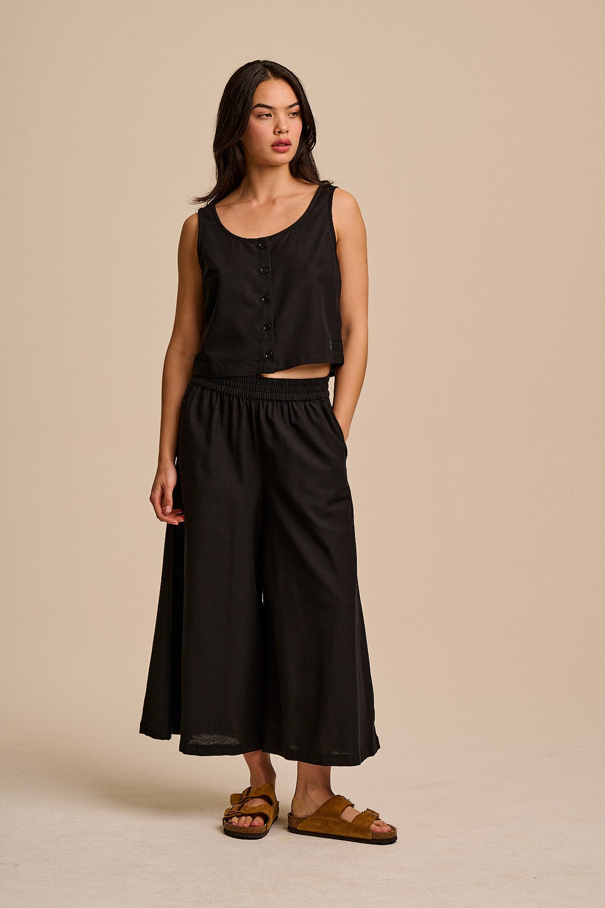Etoile - Button Up Tank Top ECOVERO Viscose Blend in Black