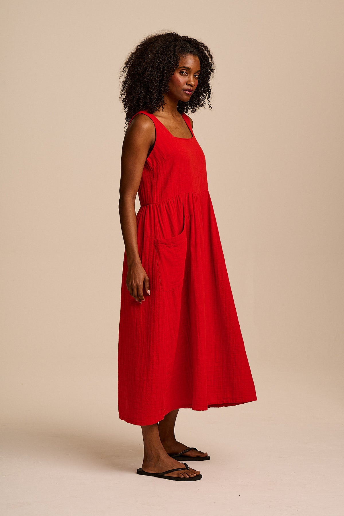 Florie - Square Neck Midi Dress Organic Cotton Double Gauze in Red