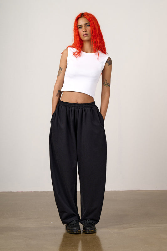 Freddie - Barrel Leg Trousers Organic Cotton Jersey in Black