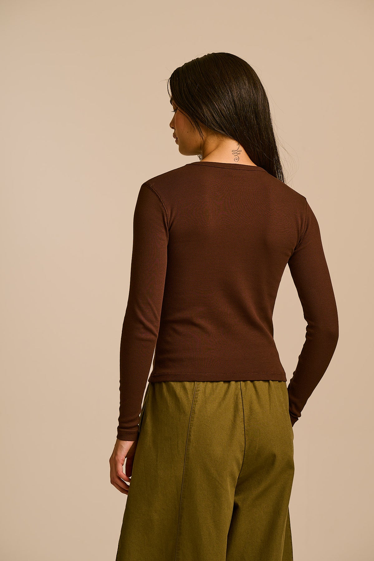 Grayson - Long Sleeve Top Cotton in Chocolate