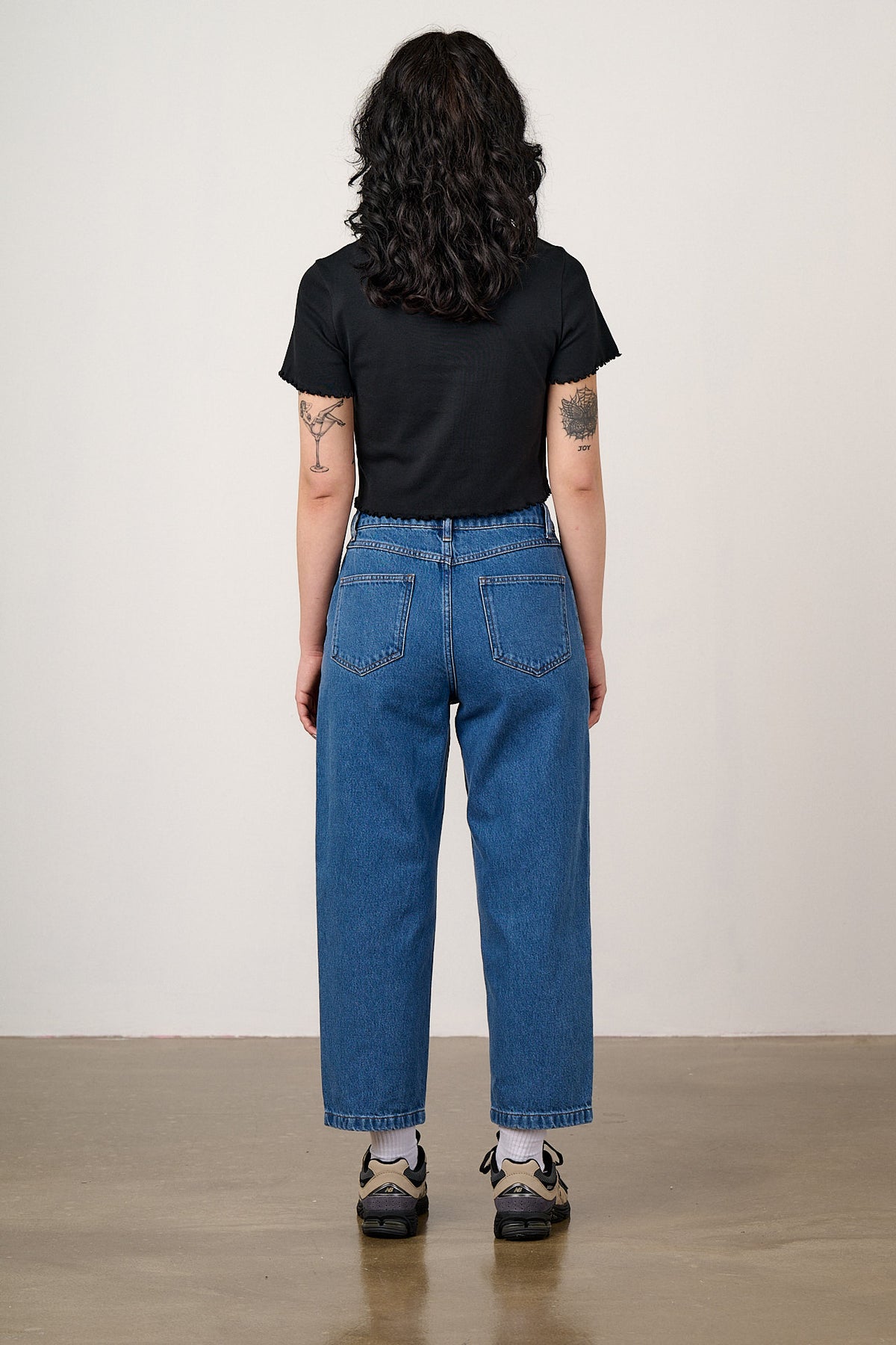Greta - Cropped Top Organic Cotton in Black
