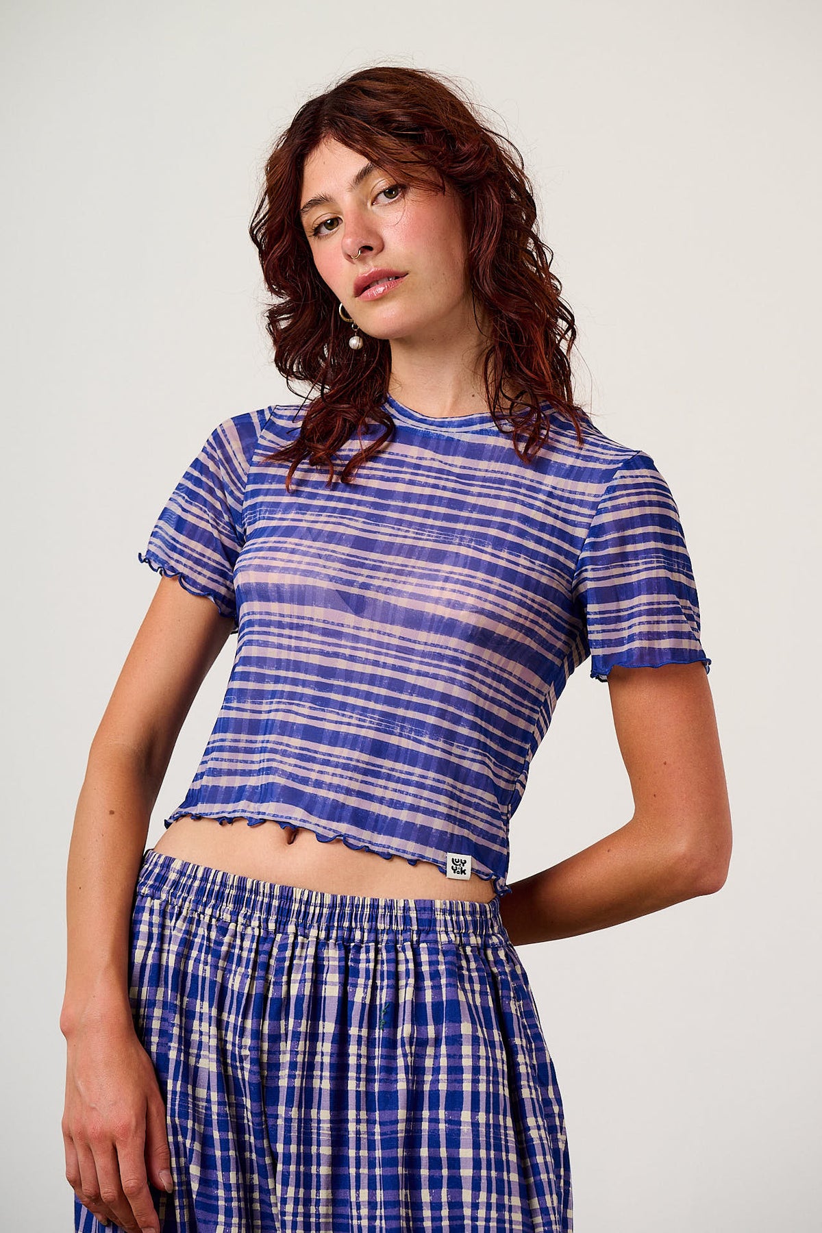 Greta - Cropped Top Mesh in Crayon Print