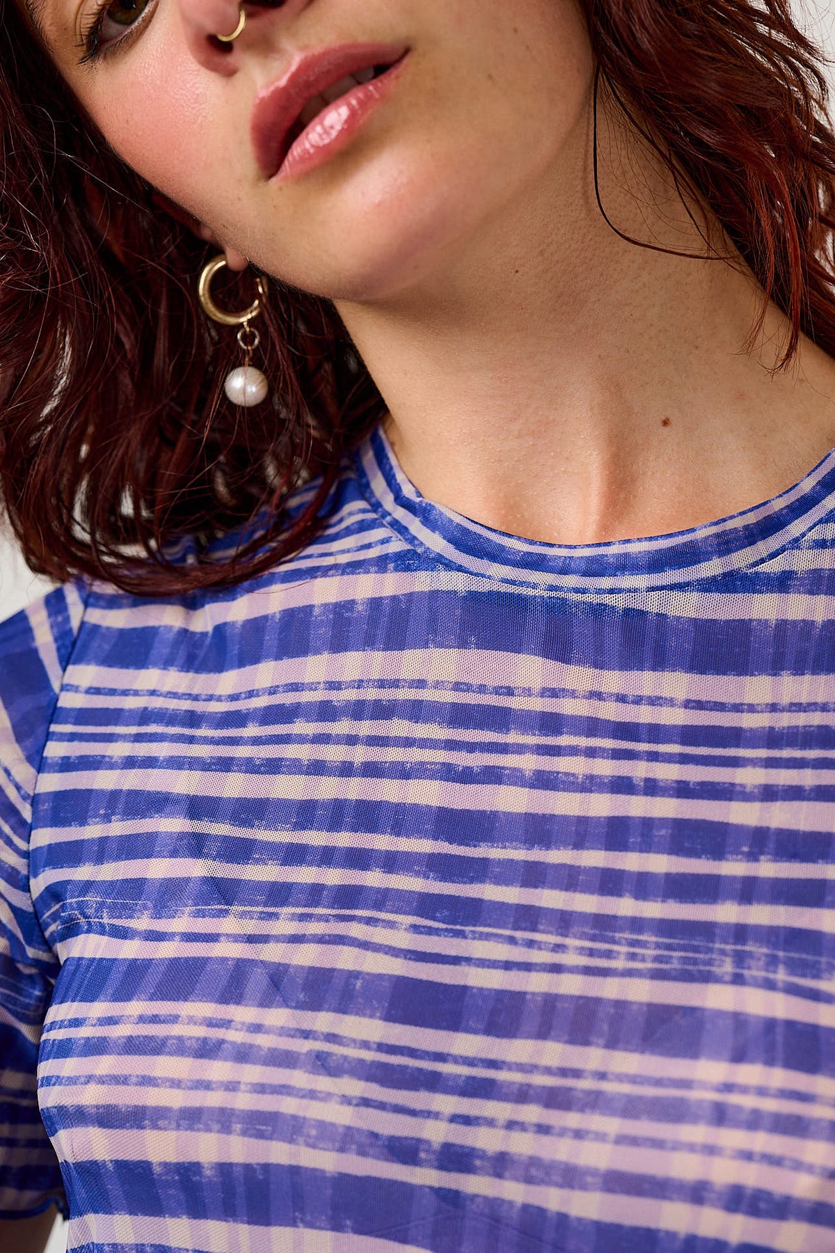 Greta - Cropped Top Mesh in Crayon Print