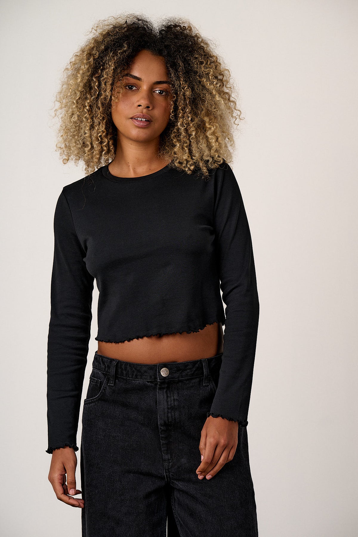 Hansel - Long Sleeve Top Organic Cotton in Black