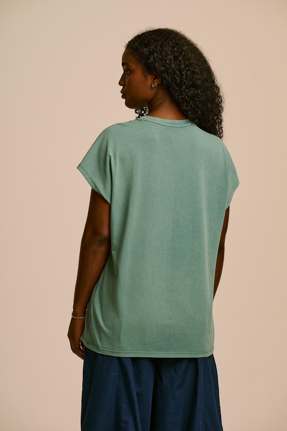 Inessa - Cap Sleeve T-Shirt Organic Cotton in Washed Green