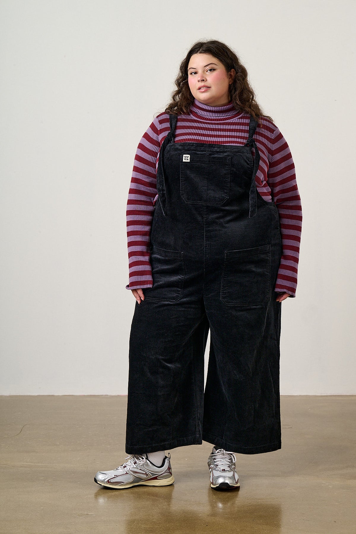 Jenny - Wide Leg Dungarees Organic Cotton Corduroy in Black