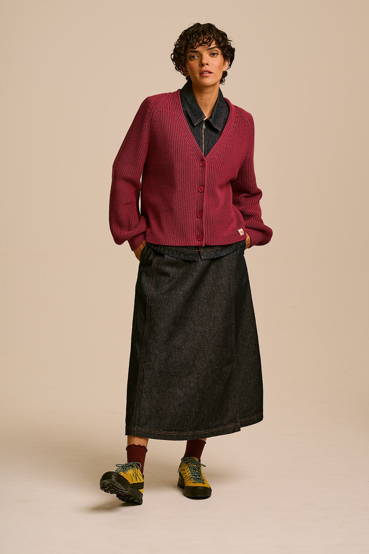Juniper - Cardigan Organic Cotton Knit in Burgundy