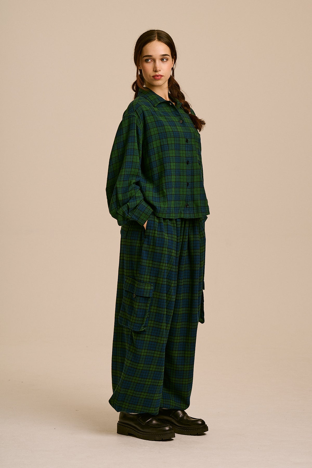Rumi - Brushed Cotton Barrel Trousers in Wilderness Tartan
