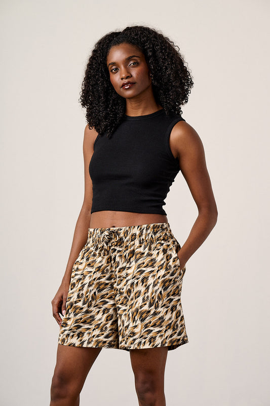 Charlie - Relaxed Shorts Organic Cotton in Leo Swirl