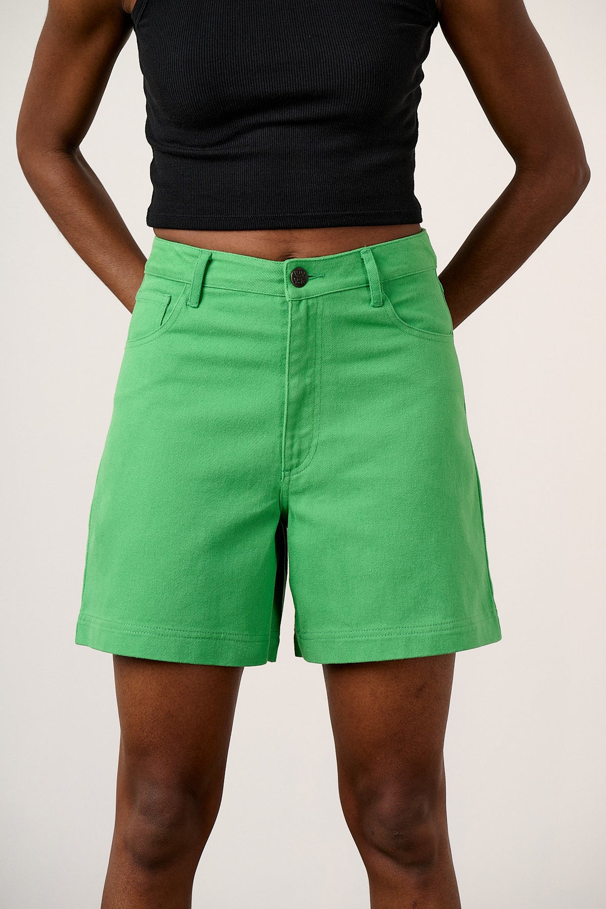Lexi - High Waist Shorts Organic Cotton in Kelly Green