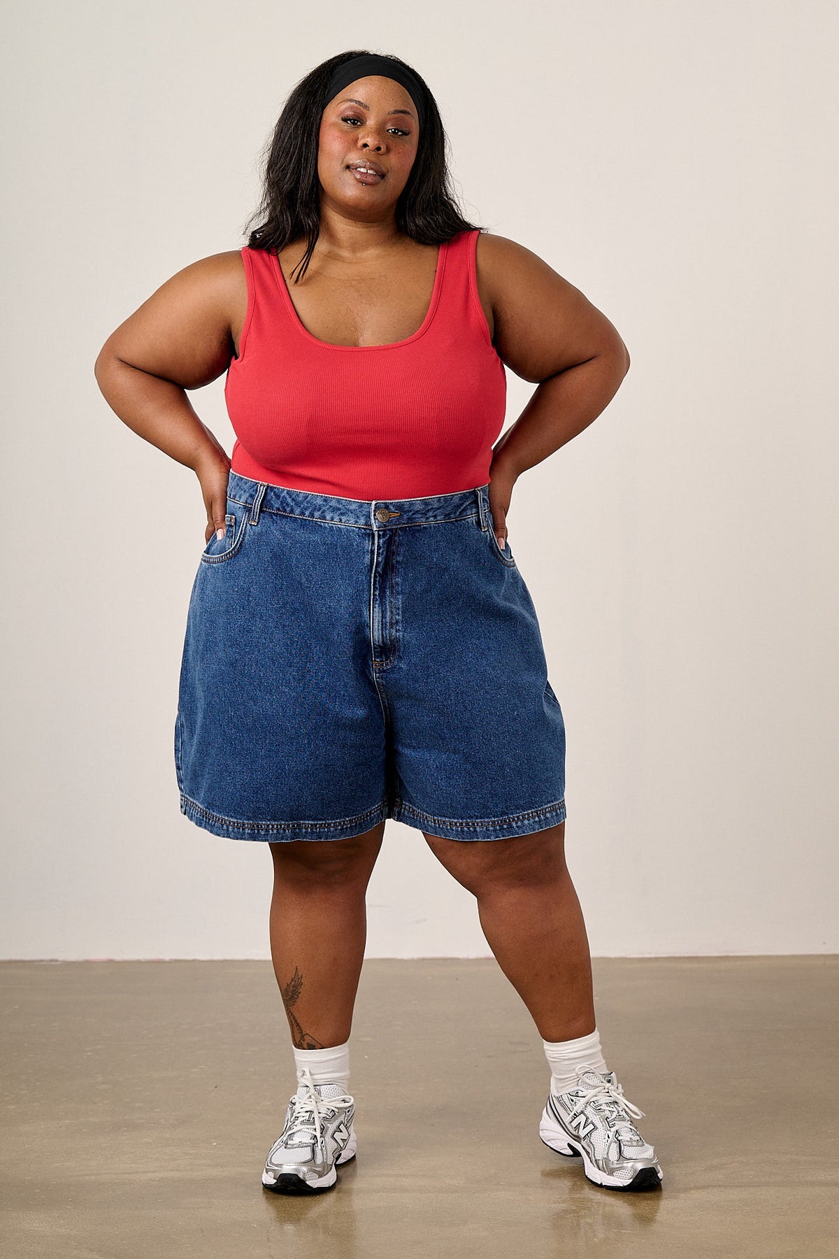 Lexi - High Waist Shorts Organic Cotton Denim in Mid Wash Blue