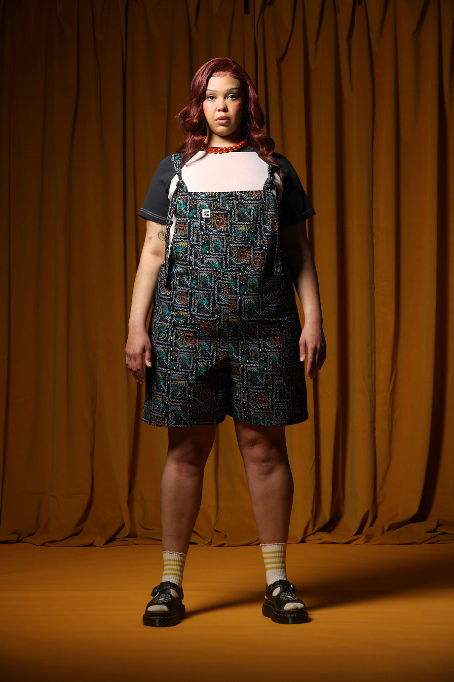 Original - Dungaree Shorts Organic Cotton in Cosmic Folk Floral Print
