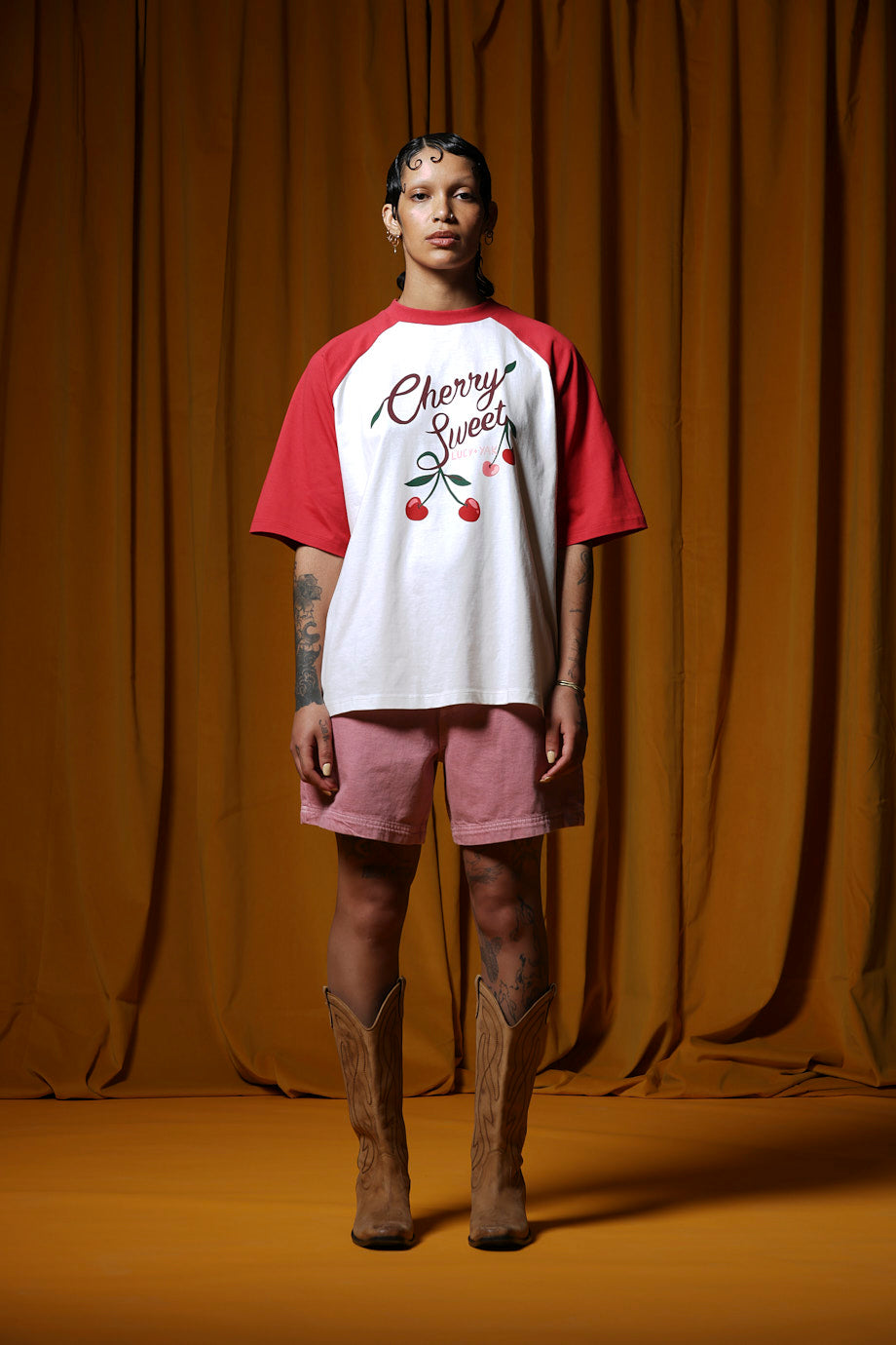 Bradley - Oversized Raglan T-Shirt Organic Cotton in Cherry Sweet Print