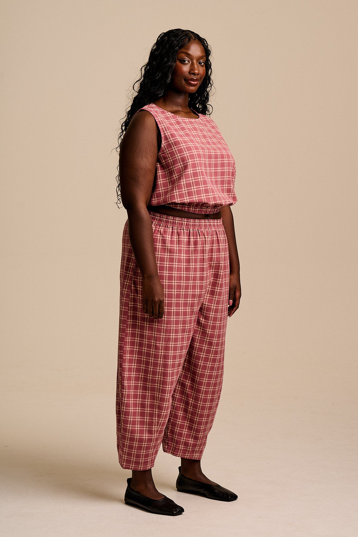 Lumi - Cropped Top Organic Cotton in Maroon Deco Rose Check