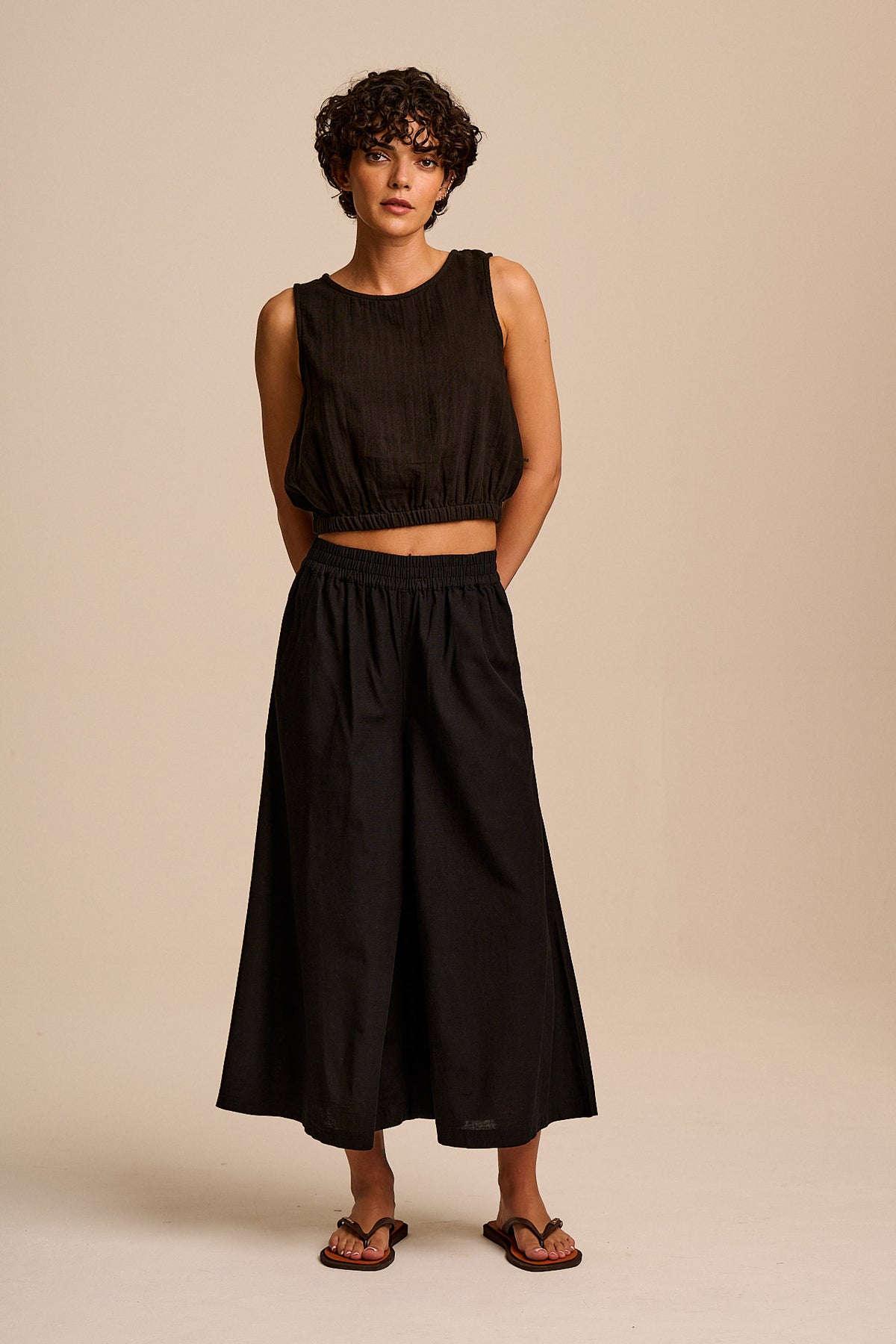 Lumi - Cropped Top Organic Cotton in Black
