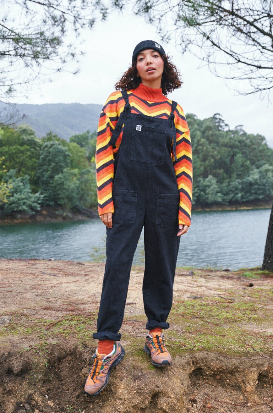 Original - Straight Leg Dungarees Organic Cotton Denim in Washed Black