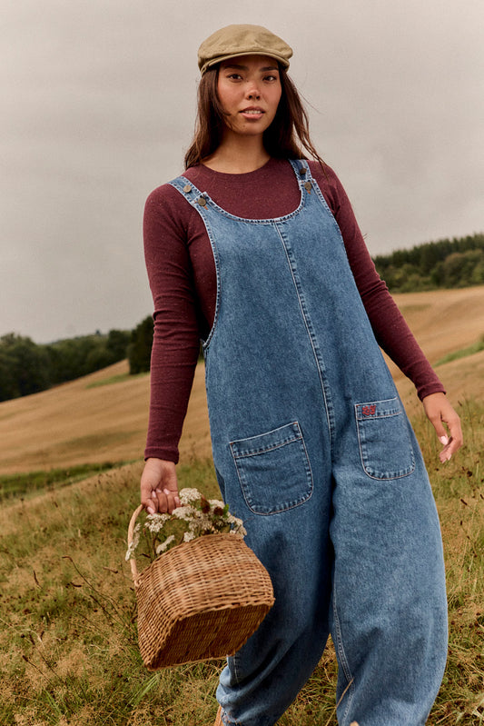 Ara - Barrel Leg Dungarees Organic Cotton Denim in New Mid Wash