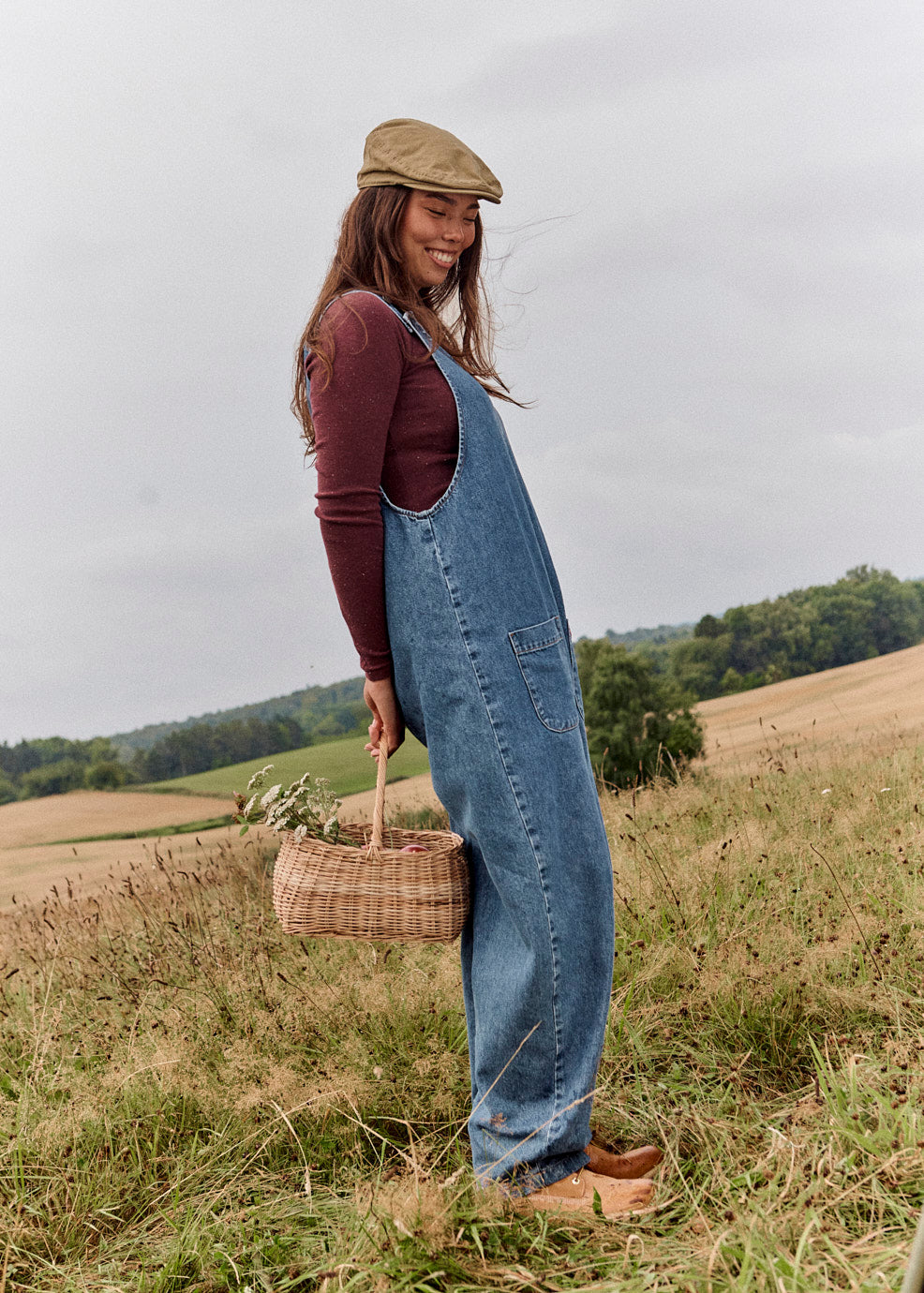 Ara - Barrel Leg Dungarees Organic Cotton Denim in New Mid Wash