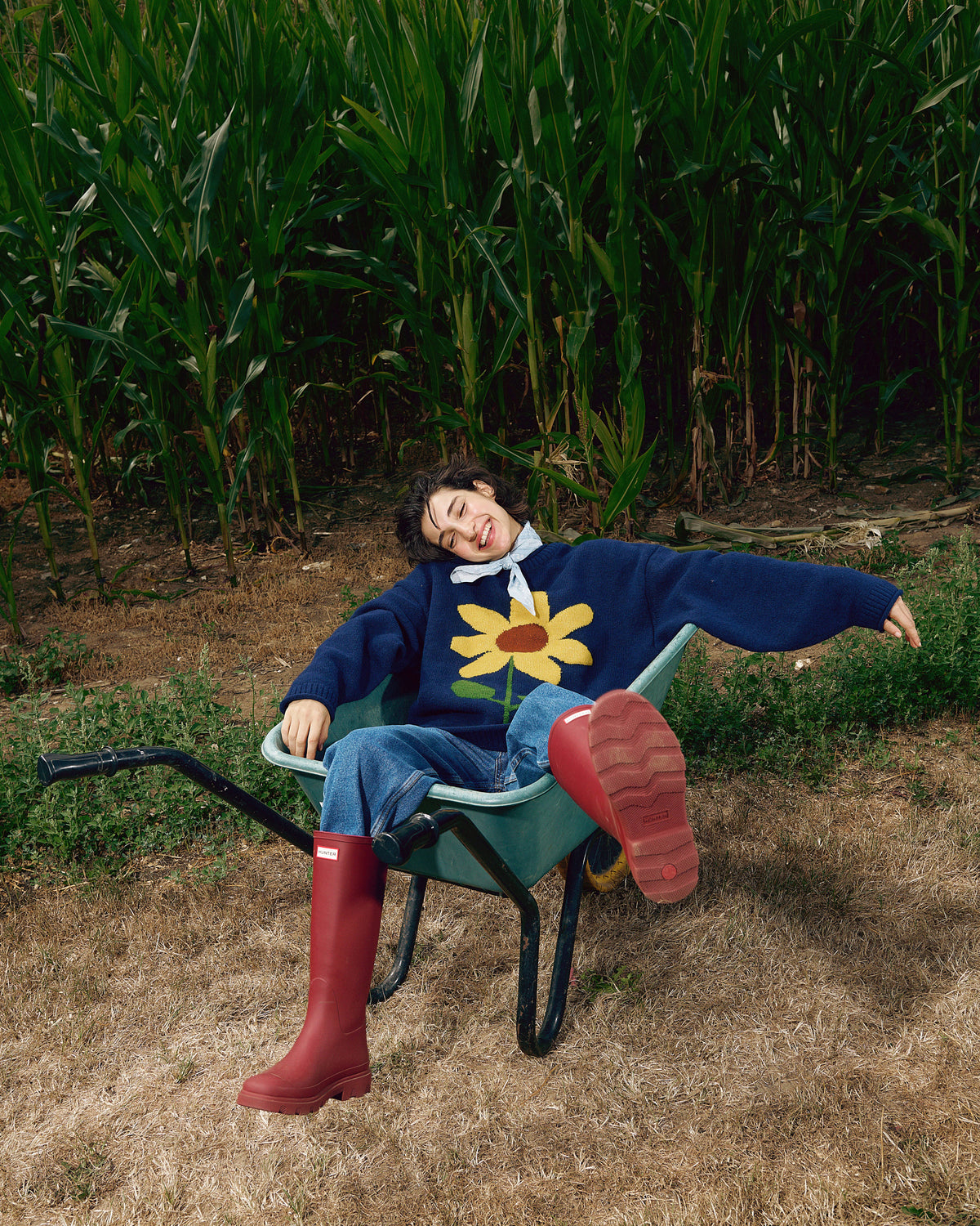 Areum - Oversized Jumper Recycled Polyester Knit in Sunflower