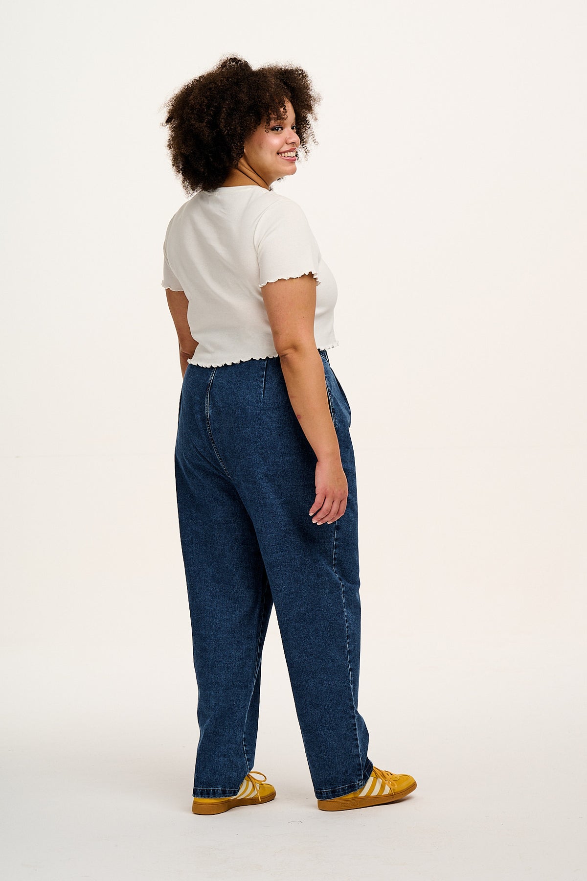 Addison - High Waist Jeans Organic Cotton Denim in Mid Wash Blue
