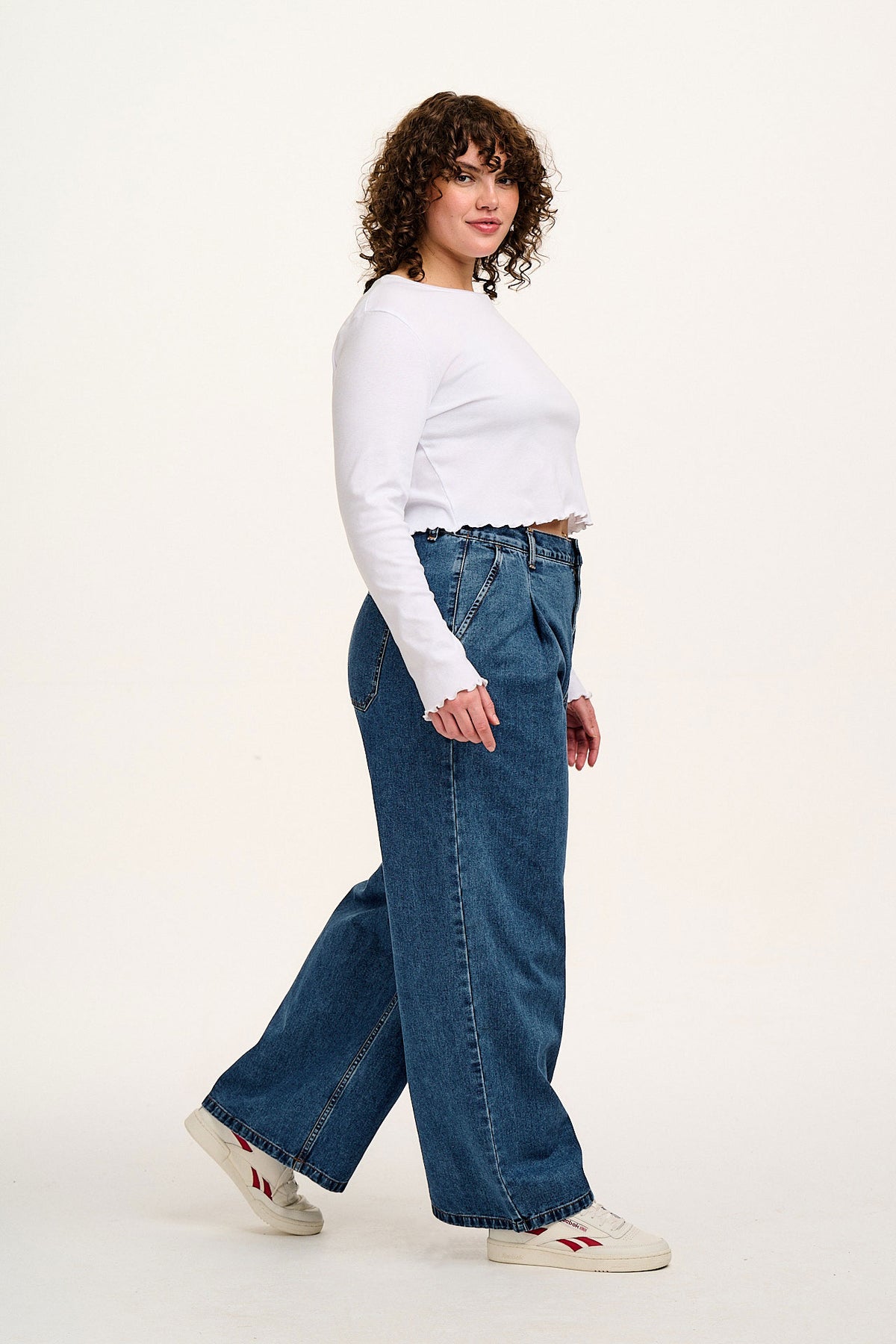 Cole - Wide Leg Jeans Organic Cotton Denim in Mid Wash Blue