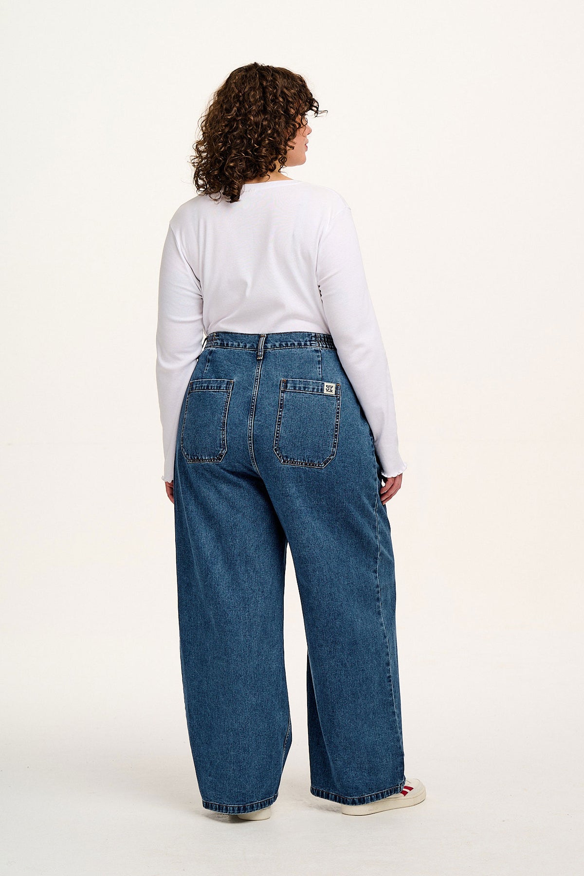 Cole - Wide Leg Jeans Organic Cotton Denim in Mid Wash Blue