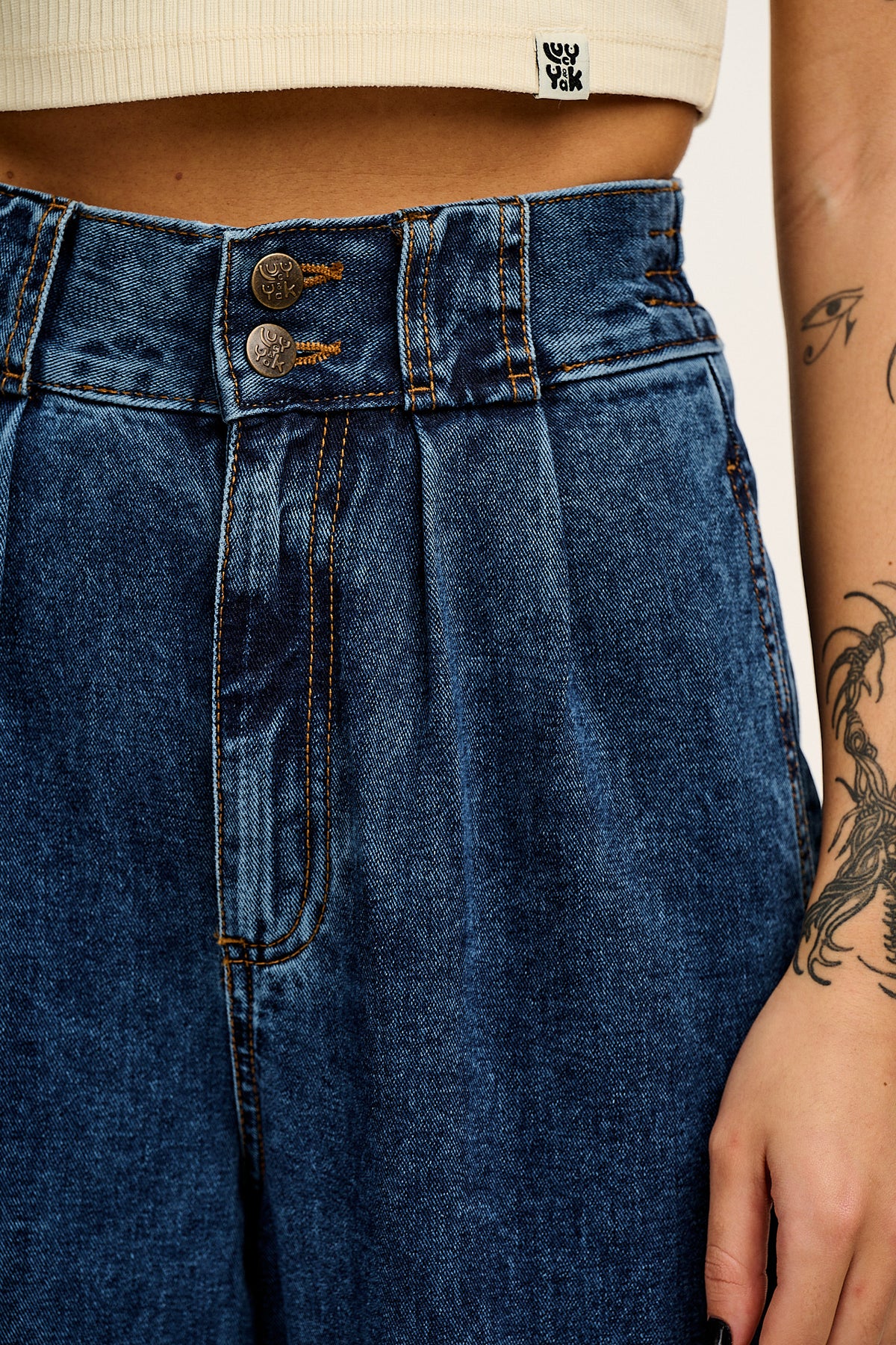 Addison - High Waist Jeans Organic Cotton Denim in Mid Wash Blue