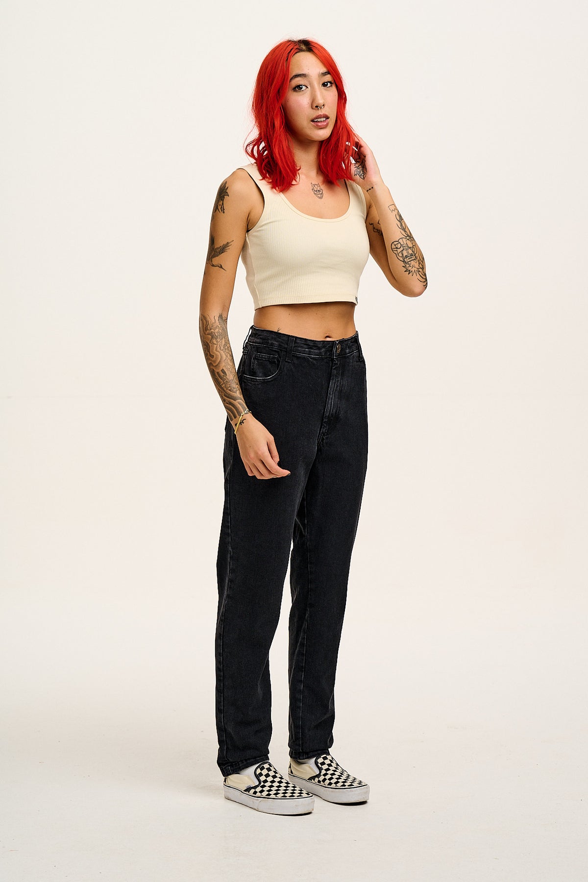 Dana - Mom Jeans Organic Cotton Denim in Washed Black