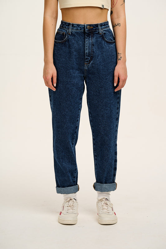 Dana - Mom Jeans Organic Cotton Denim in Mid Wash Blue