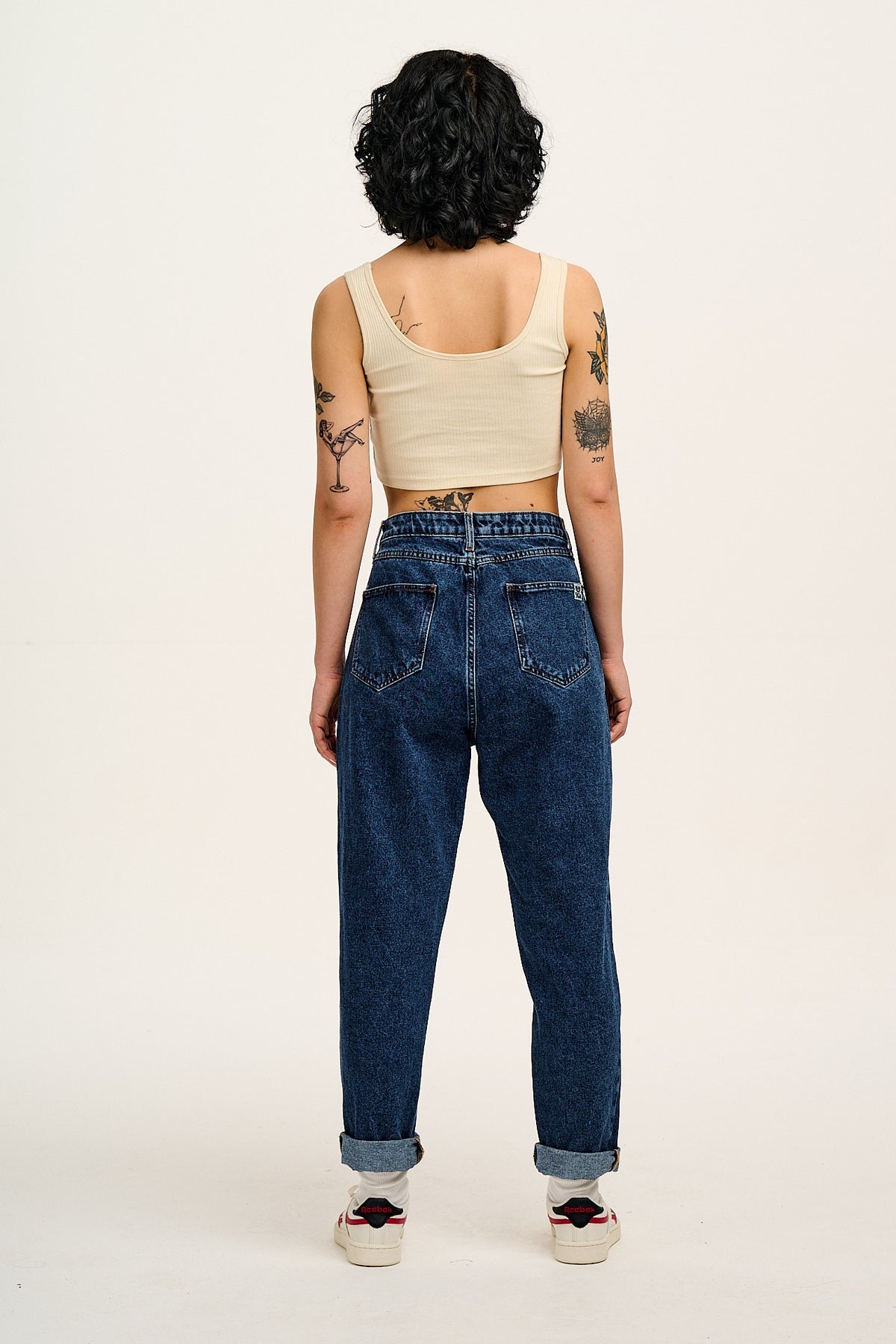 Dana - Mom Jeans Organic Cotton Denim in Mid Wash Blue